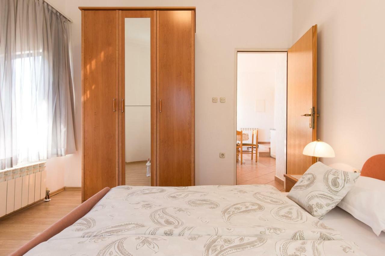 Villa Paradiso Punat Exterior foto